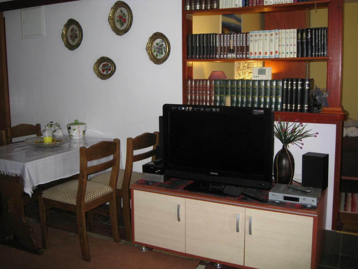 Apartment Medo Ravna Gora Buitenkant foto