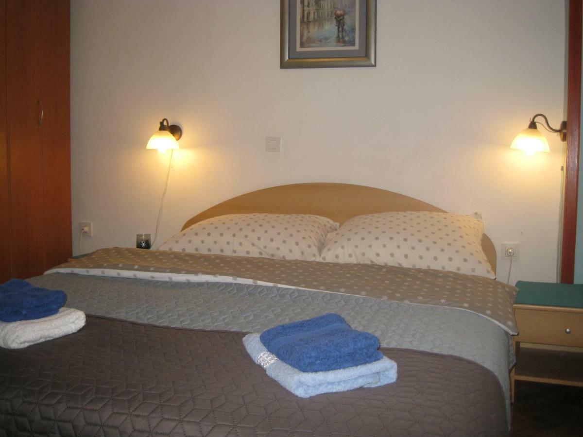 Apartment Medo Ravna Gora Buitenkant foto